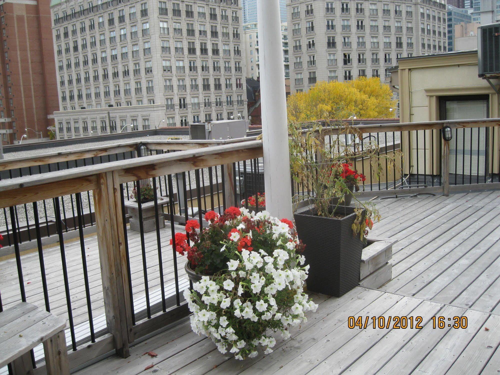 Saint Lawrence Residences And Suites Toronto Eksteriør billede